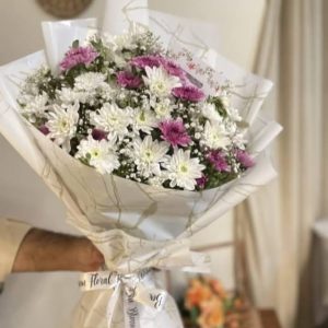 White purplish Bouquet