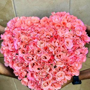 200 Pink Roses Heart Basket