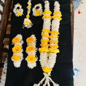 Yellow Roses Bridal Set