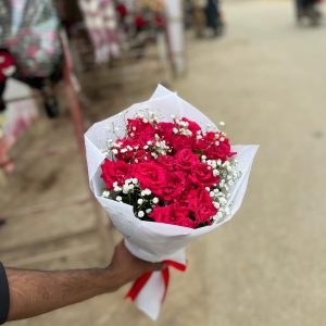 Red Roses With Baby's-breath Cute Bouquet
