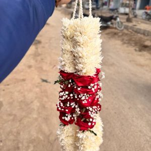 Traditional Red Rose & Pearl Wedding Haar