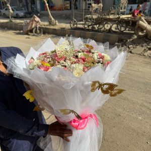 Pink & White Roses Bouquet