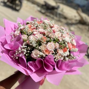 Luxury Pink & Peach Spray Rose Bouquet