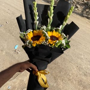 Premium Sunflower & Tuberose Bouquet