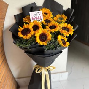 Vibrant Sunburst Sunflower Luxury Bouquet