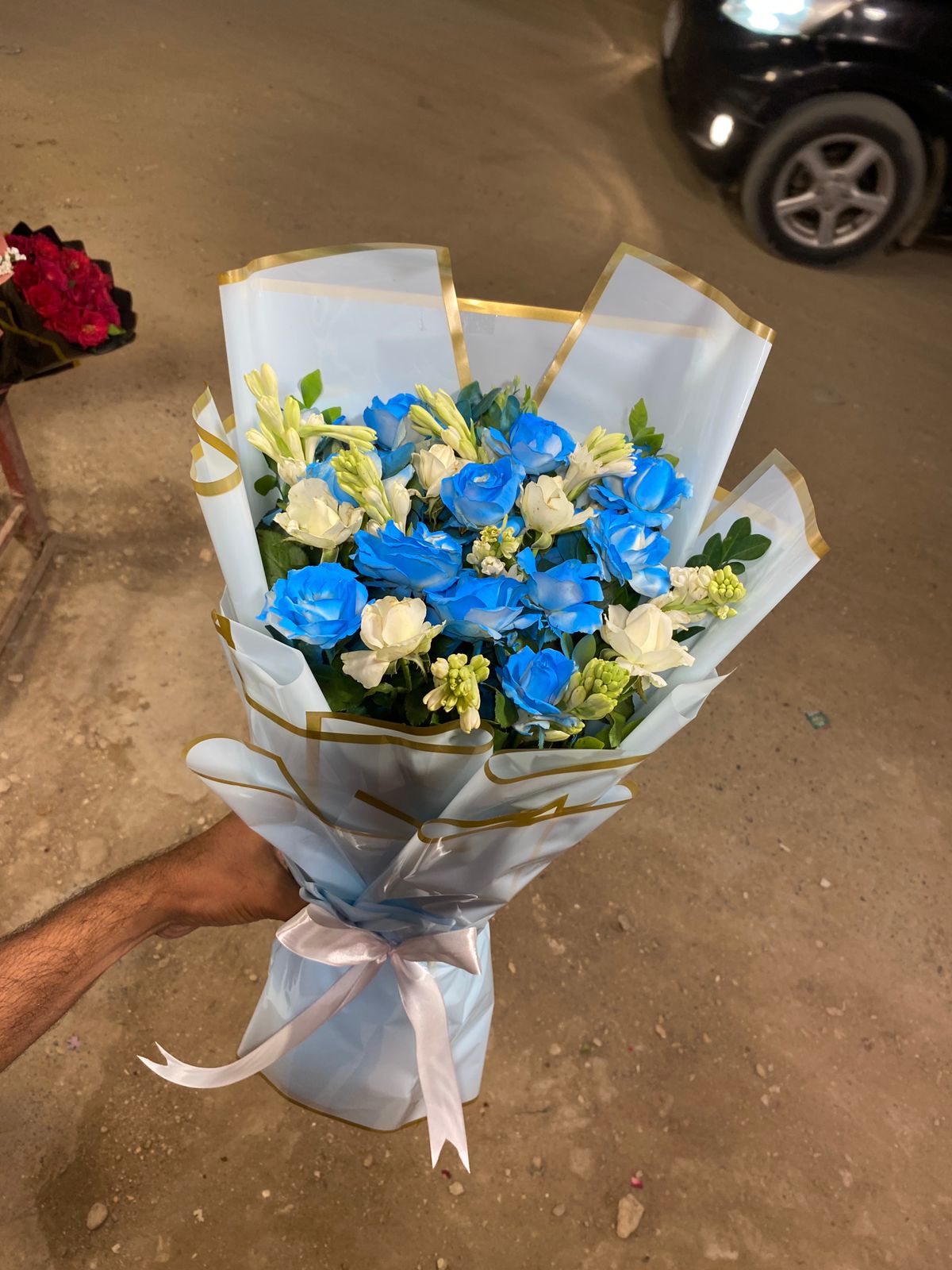 Ocean Breeze Blue Rose & Tuberose Luxury Bouquet